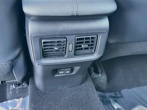 Used 2023 Toyota RAV4 XLE Premium FWD image 20