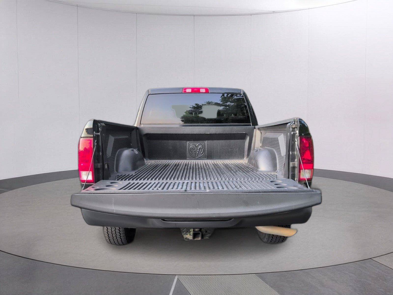 Used 2020 RAM 1500 Tradesman RWD image 5