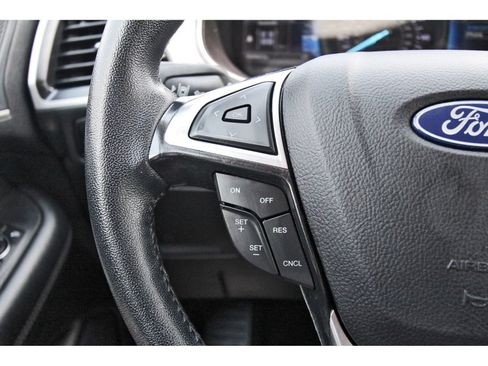 Used 2024 Ford Edge SEL AWD/4WD image 24