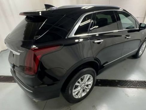 Certified 2023 Cadillac XT5 Luxury FWD image 8