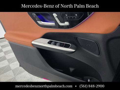 New 2026 Mercedes-Benz GLC 300 image 19