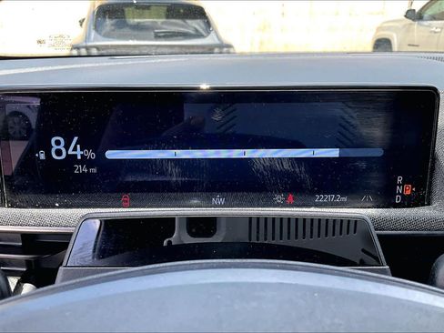 Certified 2025 Ford Mustang Mach-E Premium AWD/4WD image 25