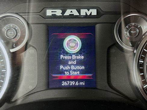 Used 2024 RAM 2500 Big Horn w/ Bed Utility Group image 21