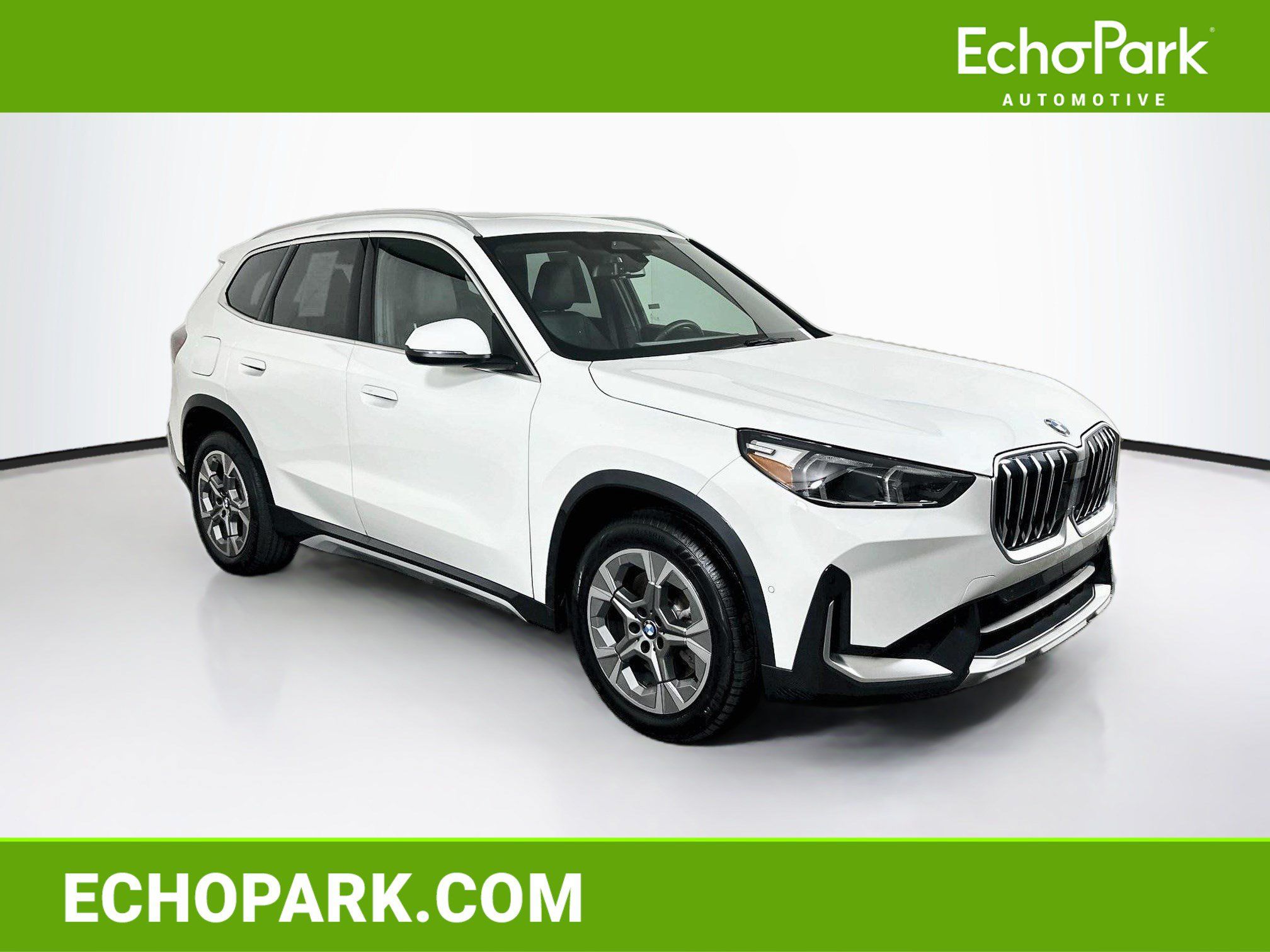 Used 2026 BMW X1 xDrive28i AWD/4WD image 1