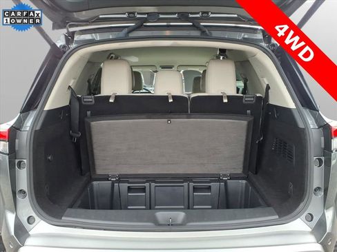 Used 2023 Nissan Pathfinder SL image 6