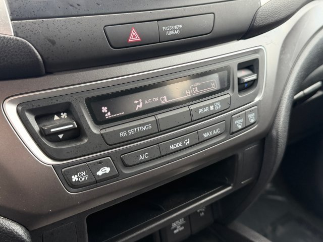 Used 2019 Honda Pilot LX image 24