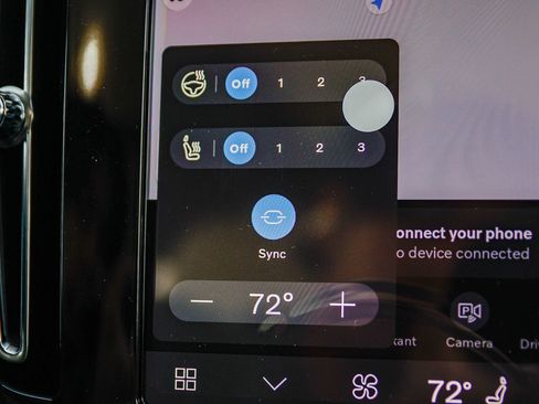 New 2026 Volvo XC40 B5 Plus w/ Protection Package Premier image 26