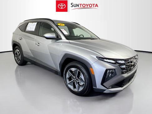 Used 2025 Hyundai Tucson SEL FWD image 1