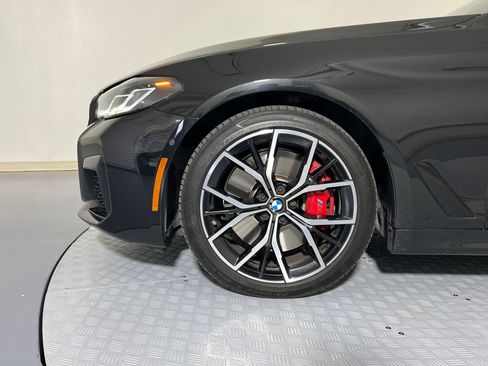 Used 2021 BMW 540i w/ M Sport Package image 11