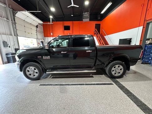 Used 2018 RAM 2500 Laramie w/ Convenience Group image 8