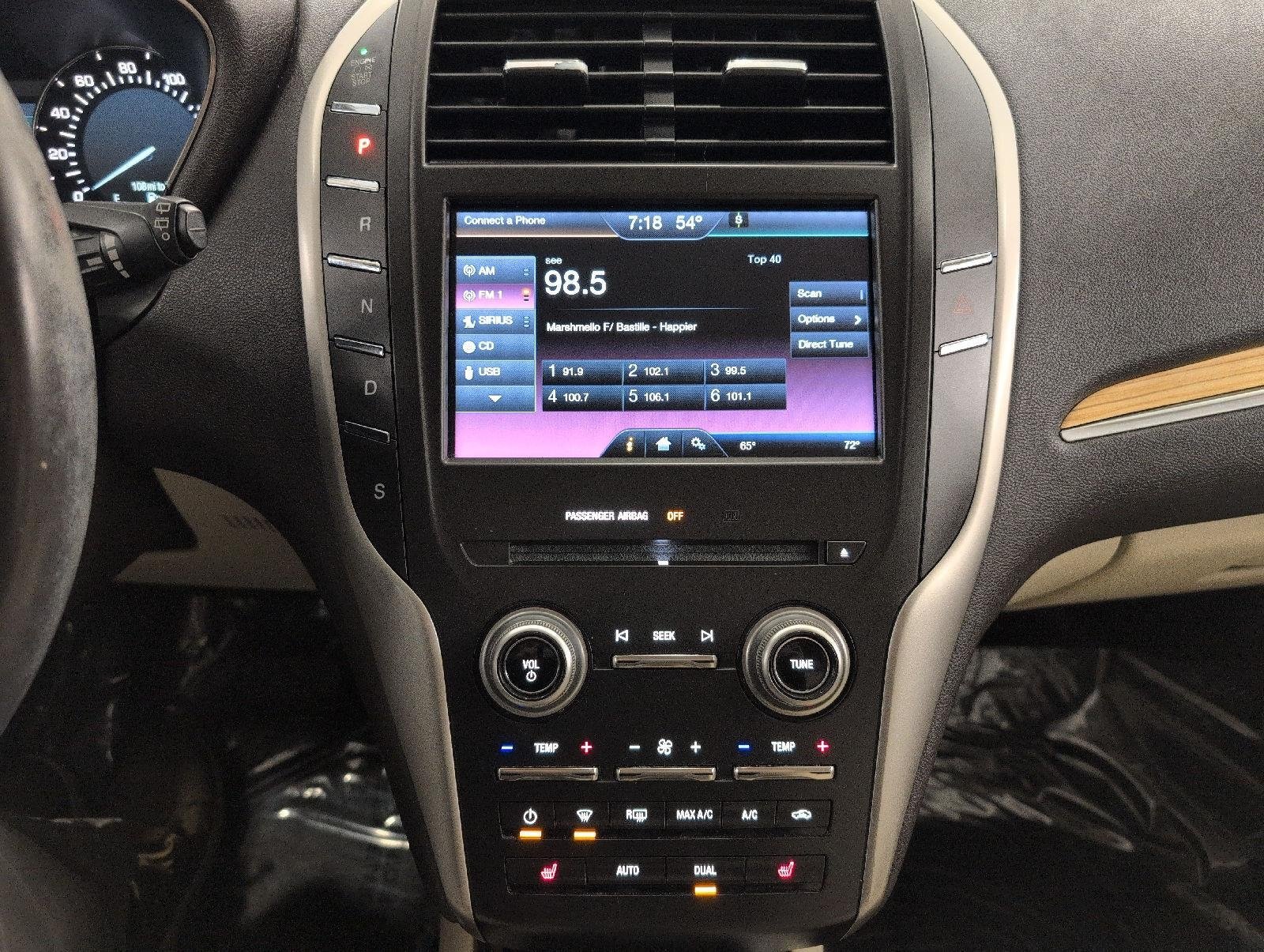Used 2015 Lincoln MKC FWD w/ Equipment Group 101A Select image 7