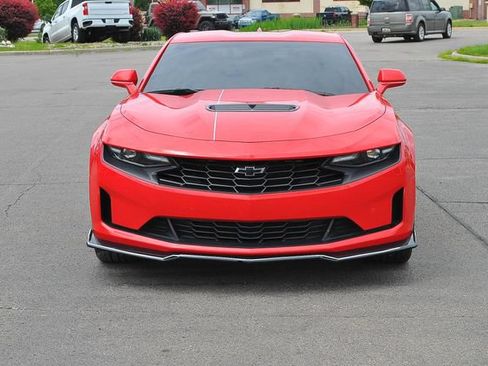 Used 2020 Chevrolet Camaro LT RWD image 8