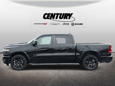 Used 2025 RAM 1500 Laramie w/ Night Edition AWD/4WD image 7