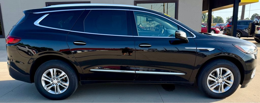 Used 2018 Buick Enclave Essence w/ Trailering Package FWD image 8