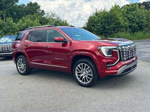 New 2026 GMC Terrain Denali w/ LPO, Floor Liner Package AWD/4WD image 4