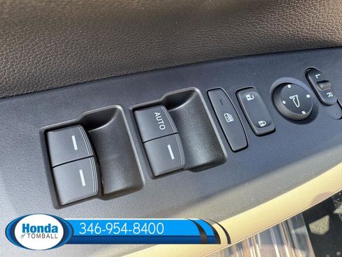 New 2026 Honda HR-V LX image 8