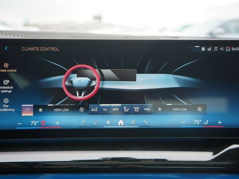 Used 2025 BMW i5 xDrive40 w/ M Sport Package image 18