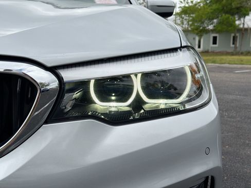 Used 2019 BMW 530i xDrive 530i xDrive w/ Convenience Package image 10