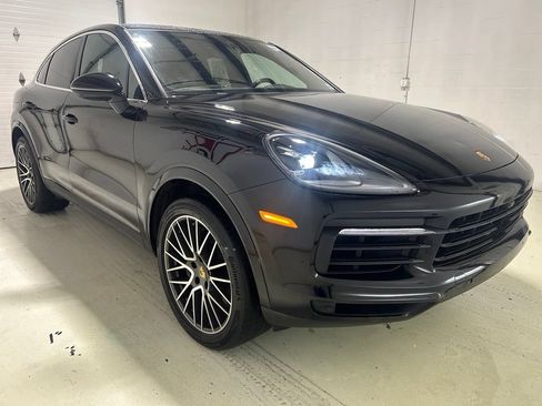 Used 2022 Porsche Cayenne Coupe AWD/4WD image 8