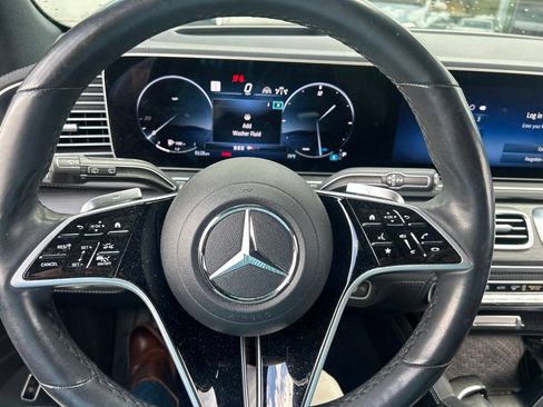 Used 2024 Mercedes-Benz GLE 450 4MATIC image 18