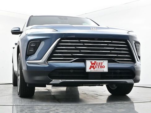 New 2026 Buick Enclave Preferred w/ Power Package image 34