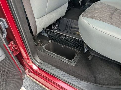 Used 2018 RAM 1500 Big Horn AWD/4WD image 25