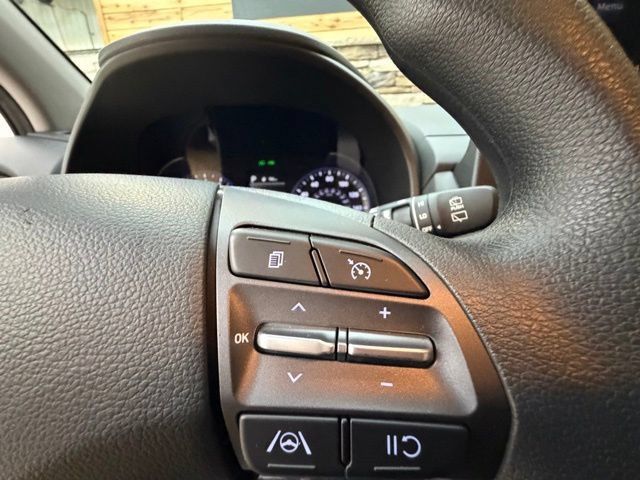Certified 2023 Hyundai Kona SEL AWD/4WD image 26