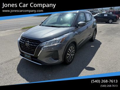 Used 2021 Nissan Kicks SV