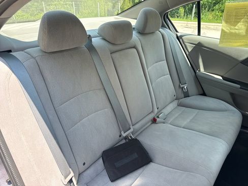 Used 2014 Honda Accord EX image 33