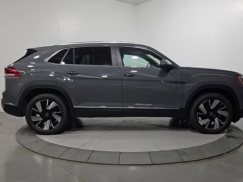 New 2026 Volkswagen Atlas Cross Sport SEL AWD/4WD image 6