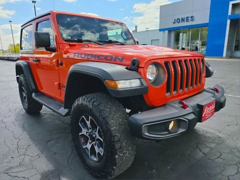 Used 2018 Jeep Wrangler Rubicon AWD/4WD image 7