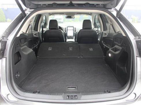 Certified 2024 Ford Edge SEL w/ Convenience Package AWD/4WD image 18