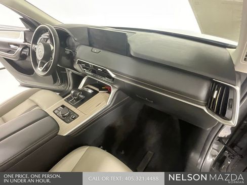 Certified 2025 MAZDA CX-90 Plug-In Hybrid w/ Preferred AWD/4WD image 32