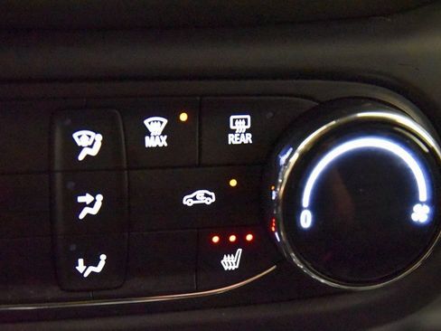 Used 2022 Chevrolet TrailBlazer ACTIV image 26