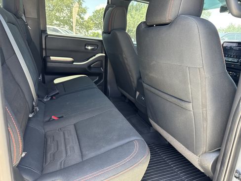 Used 2023 Nissan Frontier PRO-4X w/ Tow Package AWD/4WD image 13