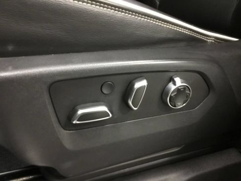 Used 2023 GMC Sierra 1500 AT4X AWD/4WD image 10