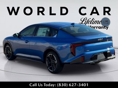 New 2025 Kia K4 GT-Line w/ GT-Line Sunroof Package image 5