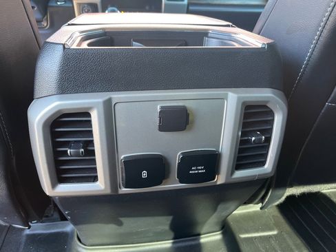 Used 2019 Ford F150 Lariat image 20