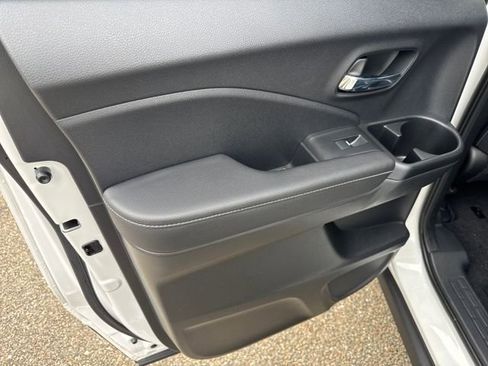 Certified 2024 Honda Ridgeline Sport image 14