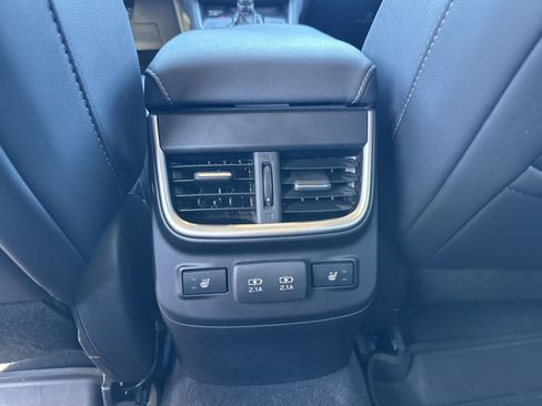 Used 2021 Subaru Outback Limited w/ Popular Package #2 image 31