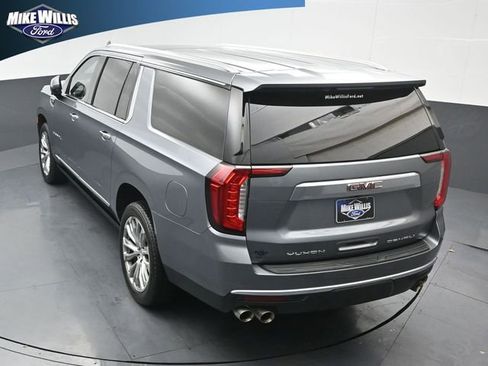 Used 2022 GMC Yukon XL Denali image 13