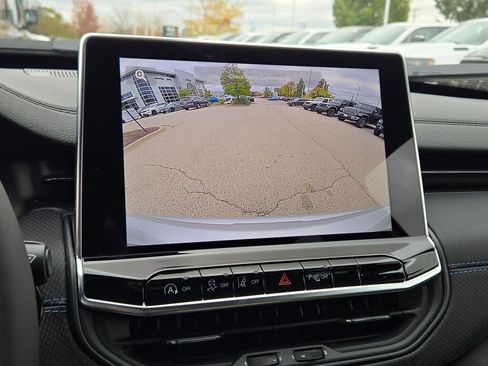 New 2026 Jeep Compass Limited image 29