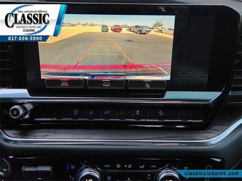 Used 2025 GMC Sierra 2500 SLT w/ SLT Convenience Package image 19