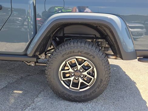 New 2026 Jeep Gladiator Rubicon AWD/4WD image 19