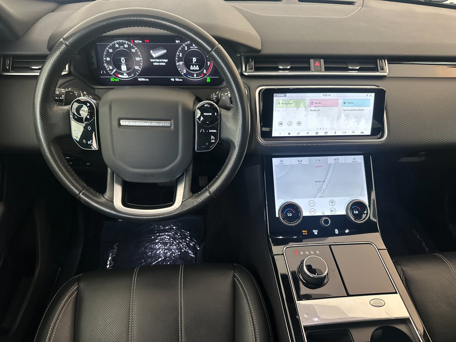 Used 2019 Land Rover Range Rover Velar S AWD/4WD image 14