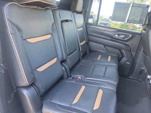 Used 2024 GMC Yukon XL AT4 w/ Technology Package AWD/4WD image 26