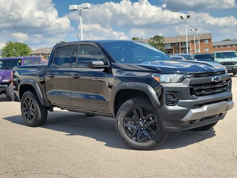 Used 2024 Chevrolet Colorado Trail Boss w/ Advanced Trailering Package AWD/4WD image 30