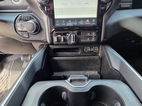 Used 2024 RAM 1500 Big Horn image 15
