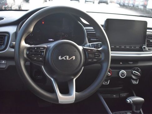 Used 2022 Kia Rio S image 17