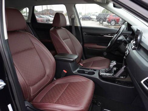 Used 2022 Kia Seltos SX AWD/4WD image 31